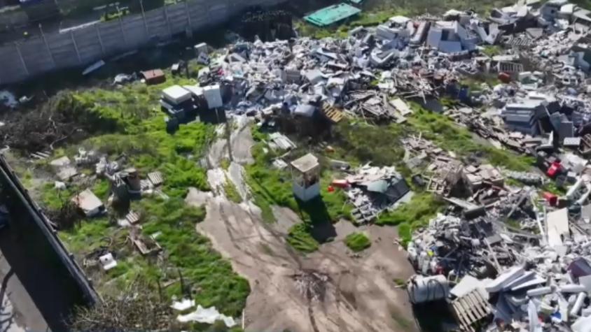“Estamos a 20 metros de donde pasan roedores”: El testimonio de vecinos de Conchalí que denuncian vertedero urbano “Estamos a 20 metros de donde pasan roedores”: El testimonio de vecinos de Conchalí que denuncian vertedero urbano