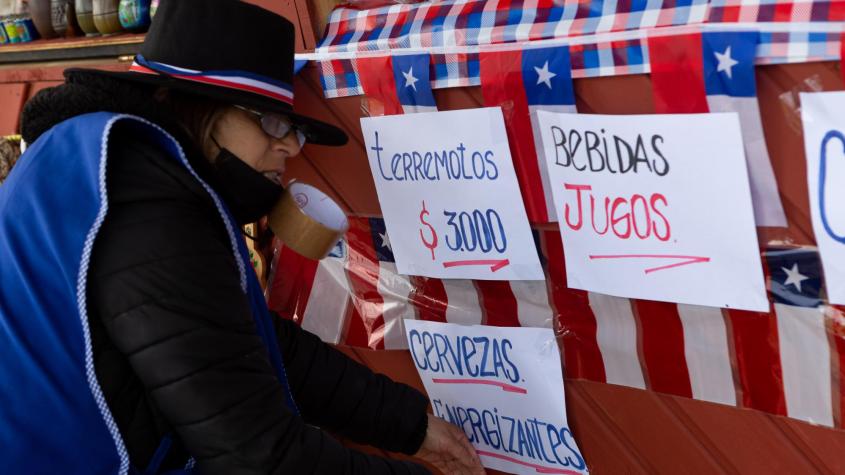 Fiestas Patrias: Experta aclara cuántas calorías y cucharadas de azúcar tiene cada trago típico chileno