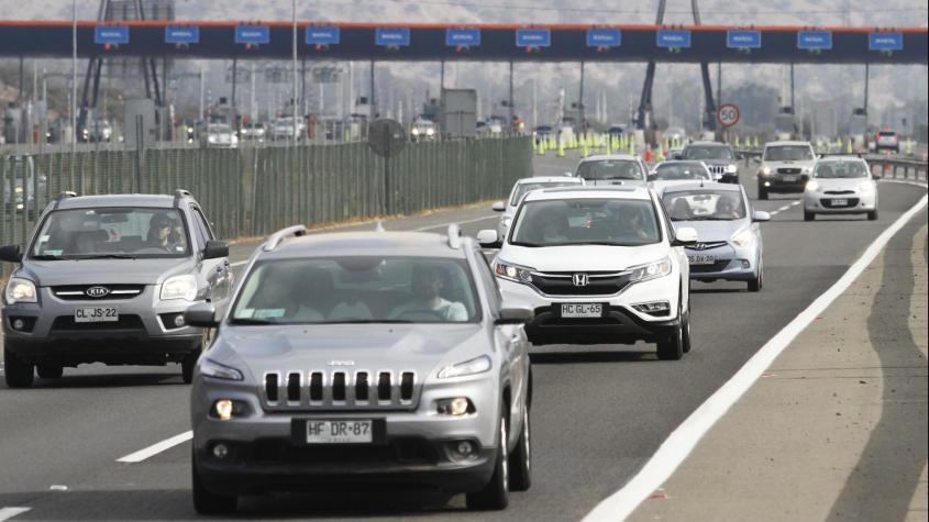 Proyectan los días y horarios de mayor flujo en carreteras por fin de semana largo: habrá "peaje a luca" y otras medidas Proyectan los días y horarios de mayor flujo en carreteras por fin de semana largo: habrá "peaje a luca" y otras medidas