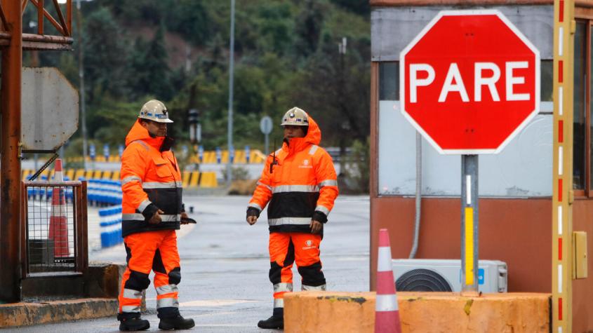 Nuevo balance por 5 mineros desaparecidos en El Teniente: “No nos hemos podido comunicar con ellos” 