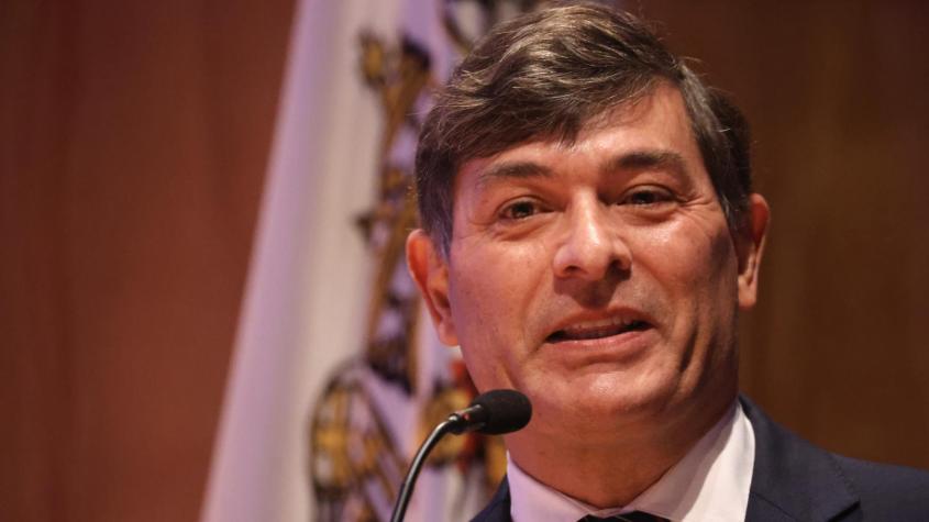 Parisi explica, en medio de críticas, polémica frase 