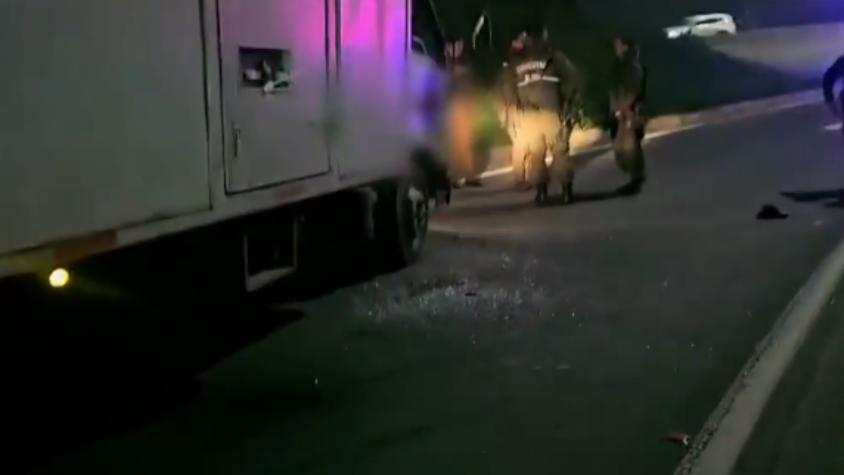 Raptaron a peoneta: delincuentes realizan violenta encerrona a camión en plena autopista Raptaron a peoneta: delincuentes realizan violenta encerrona a camión en plena autopista
