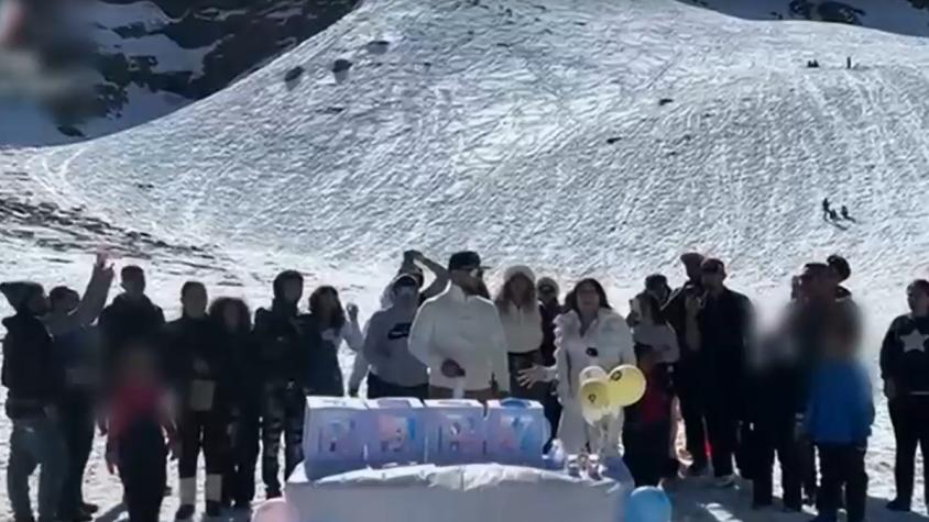 "Revelación de género" en Embalse El Yeso causa polémica: podría ser un delito contra el medioambiente "Revelación de género" en Embalse El Yeso causa polémica: podría ser un delito contra el medioambiente