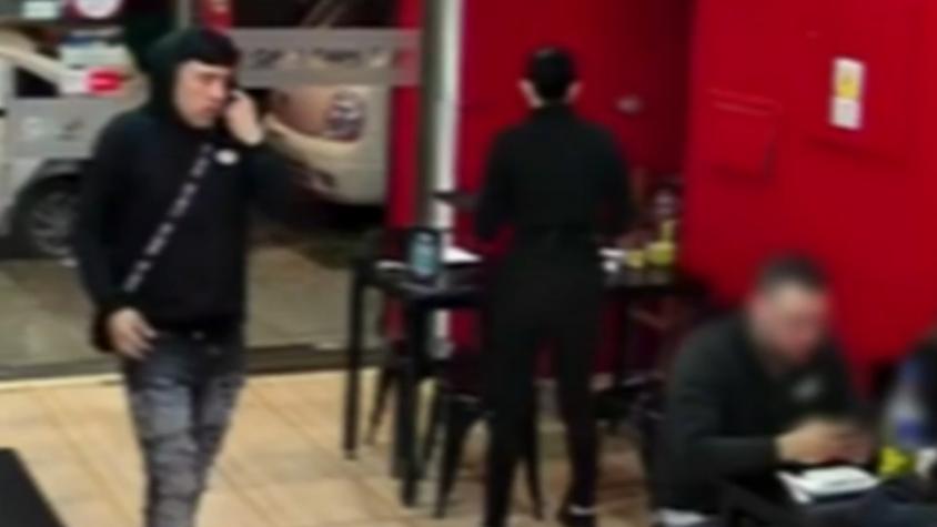 Familia sufre lanzazo mientras comía en local de sushi 