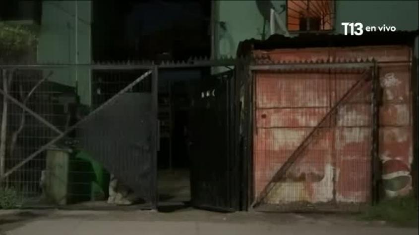 Menor de 17 años fue asesinado en Renca: Habría tenido rencillas sentimentales con el atacante Menor de 17 años fue asesinado en Renca: Habría tenido rencillas sentimentales con el atacante