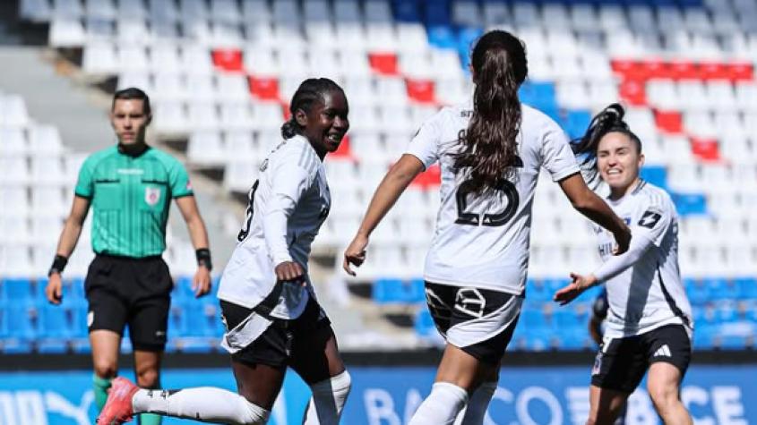 La UC recibió a Colo-Colo Femenino en el Claro Arena sin agua caliente: jugadoras no se pudieron duchar La UC recibió a Colo-Colo Femenino en el Claro Arena sin agua caliente: jugadoras no se pudieron duchar