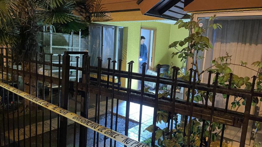 Madre de la víctima se dio a la fuga: Lo que se sabe sobre presunto parricidio que dejó una joven muerta en Chiguayante
