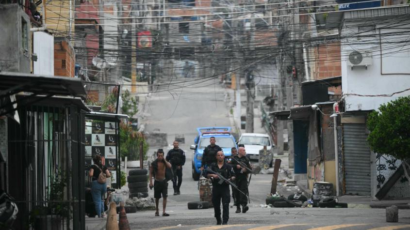 Escenas de guerra en Rio de Janeiro: Todo lo que se sabe del megaoperativo policial que dejó 64 muertos