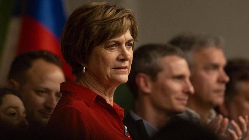 Matthei por anuncio de Boric sobre reforma que fortalece las FF.AA en la frontera: "Me alegra que entienda la importancia"