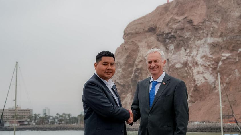 Nuevo descuelgue de Matthei: gobernador de Arica (RN) entrega su respaldo a Kast