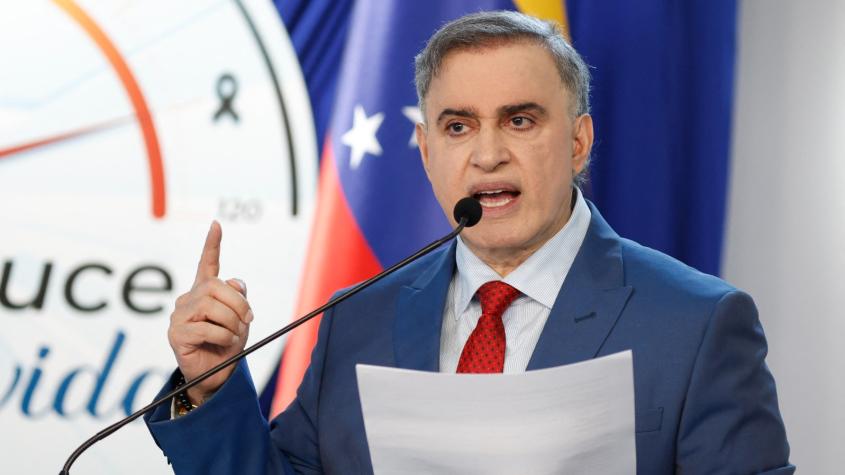 Fiscal General de Venezuela responde a Boric y niega vínculo de Maduro con el crimen del exteniente Ojeda en T13 En Vivo