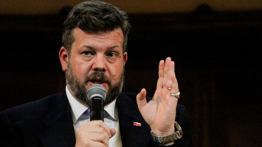 Kaiser se abre a plebiscito por dictadura si es electo: “Para que Chile decida si quiere continuar con esto de falsos exonerados”