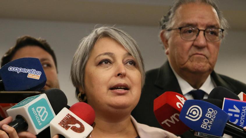 Más de 200 dirigentes de la DC firman carta en apoyo a Jara: "Reordena la política en torno a valores republicanos"