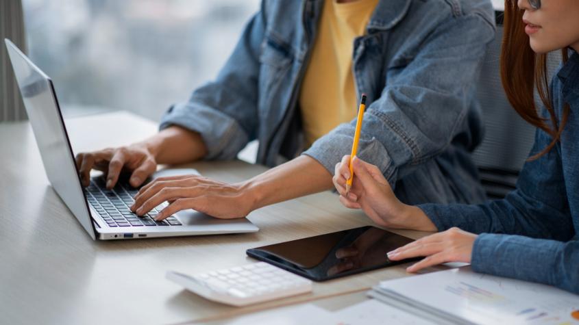 Con sueldos líquidos de hasta $2.100.000: feria laboral ofrece más de 2 mil vacantes y AQUÍ puedes inscribirte