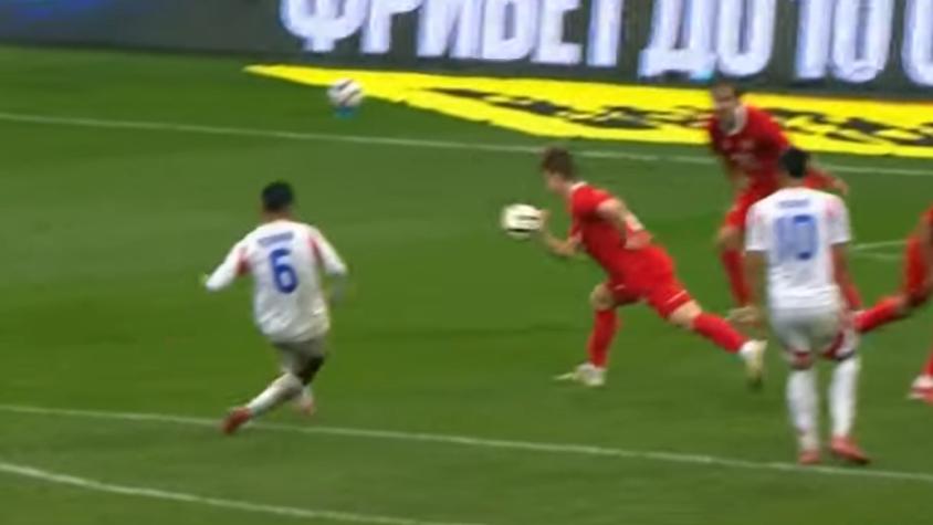 ¿Y la mano?: El claro penal de Rusia que no le dieron a Chile