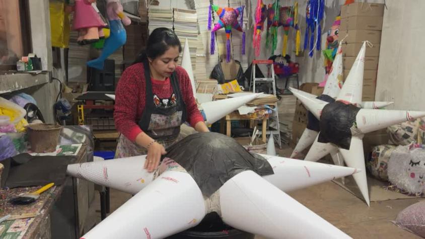 Plástico chino vs. piñata mexicana