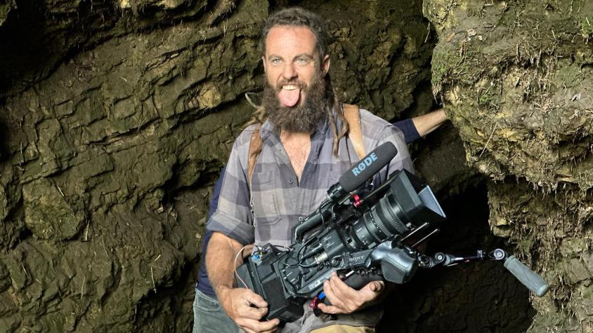 Chad Ollinger de "Misterio en el Rancho", es acusado de asesinar a su compañero de celda