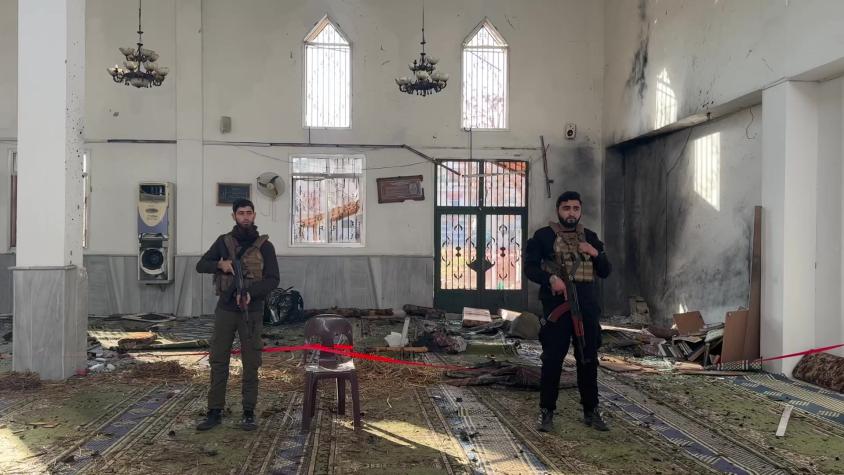 Al menos ocho muertos tras una explosión en una mezquita alauita en Siria