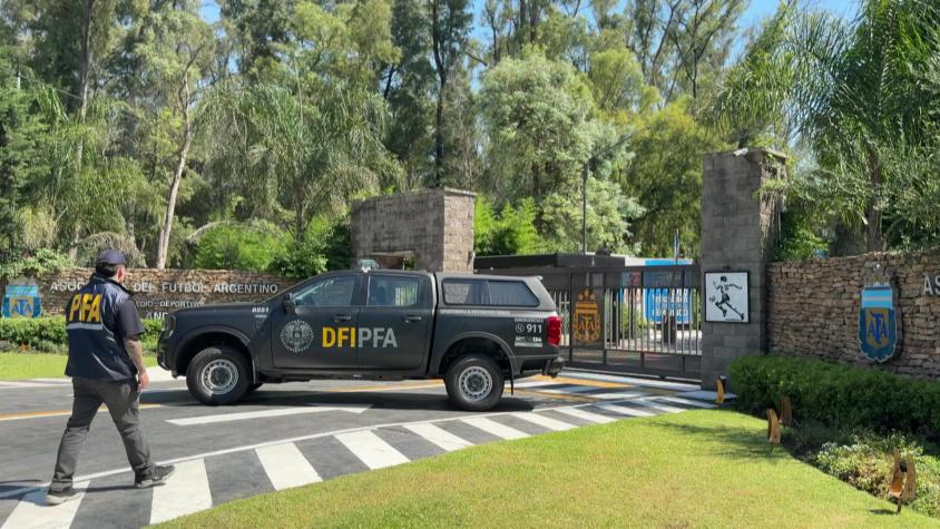 Allanan sedes de la Asociación de Fútbol Argentina en investigación por evasión fiscal