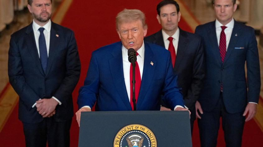 Trump advierte que "Venezuela está completamente rodeada por la Armada más grande en la historia de Sudamérica" Trump advierte que "Venezuela está completamente rodeada por la Armada más grande en la historia de Sudamérica"