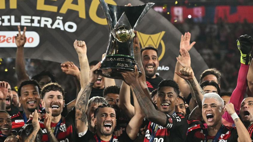 Messi segundo y Pulgar quinto: Estrella del Flamengo es reconocido como el mejor jugador de América