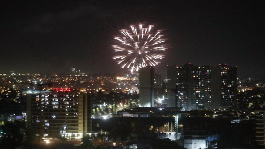 Año Nuevo 2026: TODAS las comunas donde habrá fuegos artificiales y shows en Chile
