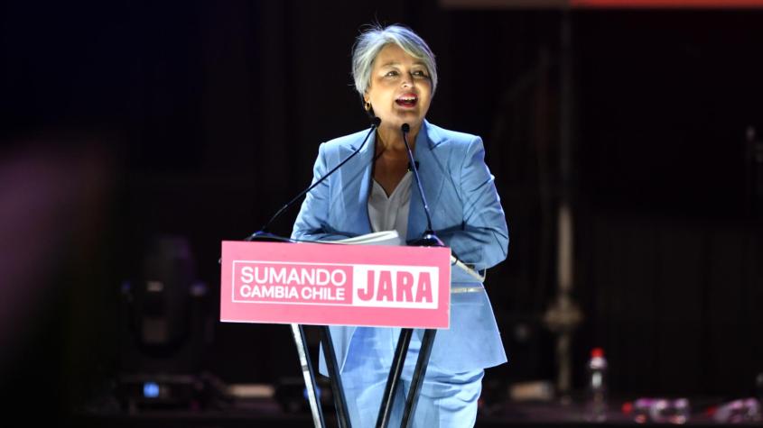 “La democracia habló fuerte y claro”: Jeannette Jara reconoce derrota ante José Antonio Kast “La democracia habló fuerte y claro”: Jeannette Jara reconoce derrota ante José Antonio Kast