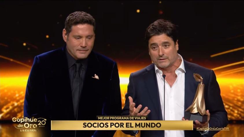 "Socios por el mundo" ganó en su categoría en los Copihue de Oro: conductores dieron importante noticia al recibir el premio