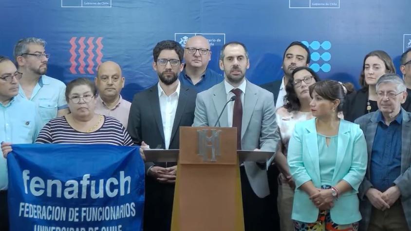 Gobierno acuerda reajuste al sector público con trabajadores: incluye aumento gradual del 3,4% a sueldos 