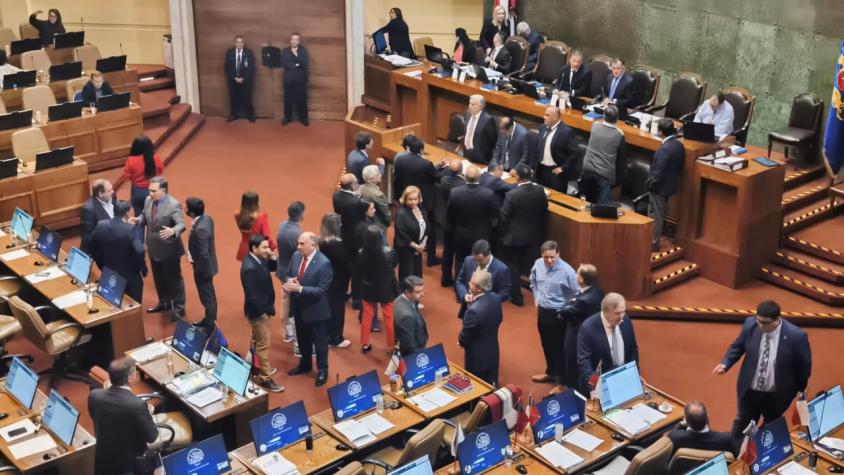 Polémica en el Congreso: Sesión en Cámara Baja vuelve a fracasar por ausencia de diputados Polémica en el Congreso: Sesión en Cámara Baja vuelve a fracasar por ausencia de diputados