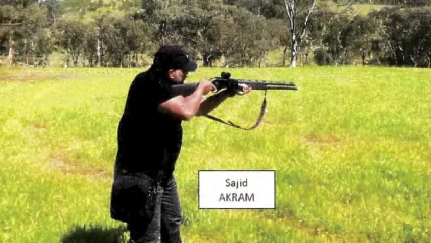 La policía australiana dice que los atacantes usaron bombas caseras en Bondi, pero los artefactos no explotaron