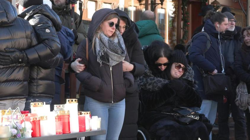 Emotivo homenaje en Suiza a las víctimas del incendio de Año Nuevo