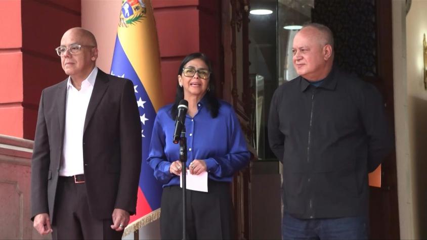 Venezuela "se abre a un nuevo momento político", dice presidenta interina tras caída de Maduro