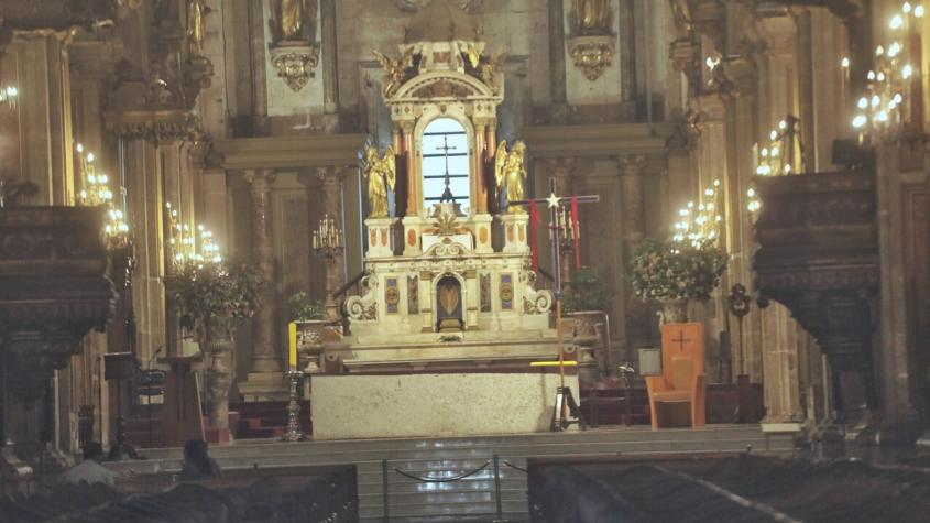 Roban candelabros históricos de la Catedral de Santiago: más de 250 años de historia