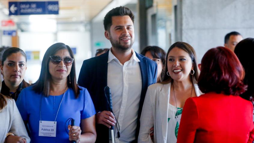 Senadora Campillai apunta al gobierno tras absolución de Claudio Crespo en caso Gatica: “Es el principal responsable”