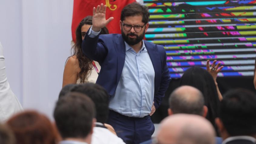 Sigue EN VIVO la entrevista del Presidente Boric en Radio Futuro