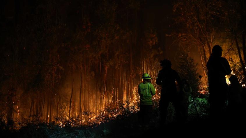 Cocina a leña en mal estado y antecedentes policiales: Quién es el detenido acusado de iniciar incendio en el Biobío Cocina a leña en mal estado y antecedentes policiales: Quién es el detenido acusado de iniciar incendio en el Biobío