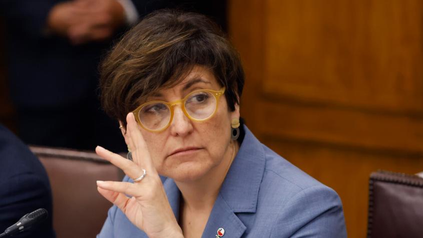 Hospital del Salvador aclara situación de paciente que murió tras cirugía a la madre de ministra Aguilera