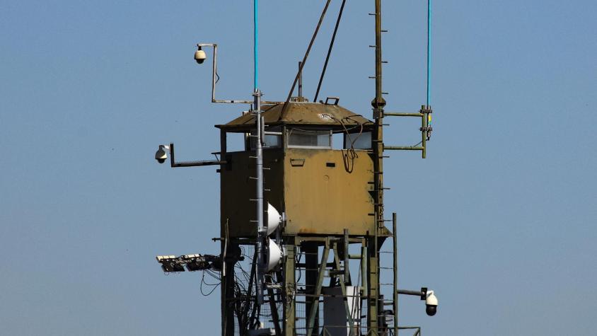 Hallazgo de un arma de fuego en el penal Santiago 1 reaviva debate sobre Gendarmería