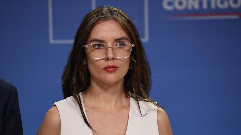 Vallejo explica dichos de Boric contra líderes que apoyan a Trump: "No es íntegro ni digno que le rindamos pleitesía" Vallejo explica dichos de Boric contra líderes que apoyan a Trump: "No es íntegro ni digno que le rindamos pleitesía"