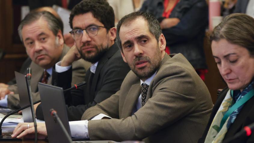 Cuál es el cambio que realizó el gobierno en la "ley de amarre" para buscar apoyo en el Congreso