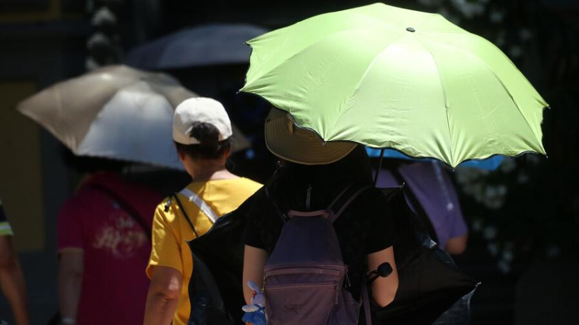 Pronostican altas temperaturas en siete regiones del país: máximas podrían llegar a los 36°C