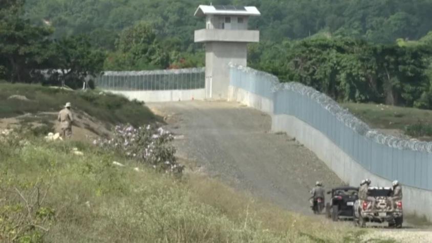 Cómo es la reforzada frontera entre República Dominicana y Haití que visitó Kast Cómo es la reforzada frontera entre República Dominicana y Haití que visitó Kast