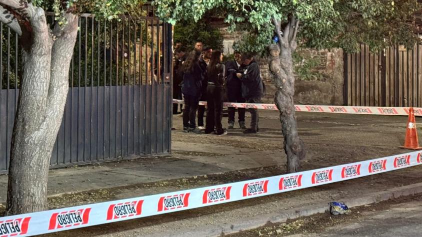 Hombre muere tras partido de fútbol amateur en Cerrillos: Lo apuñalaron y dispararon