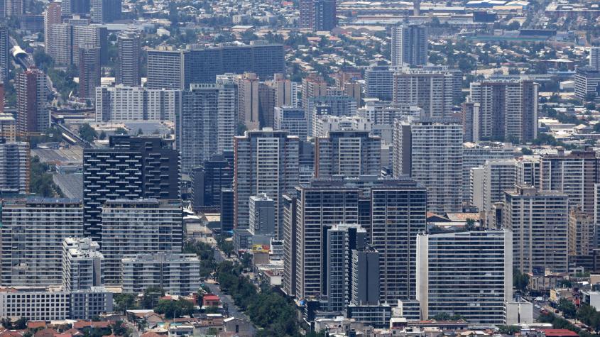 Venta de viviendas nuevas cierra el 2025 con caída de 10,4% en la Región Metropolitana