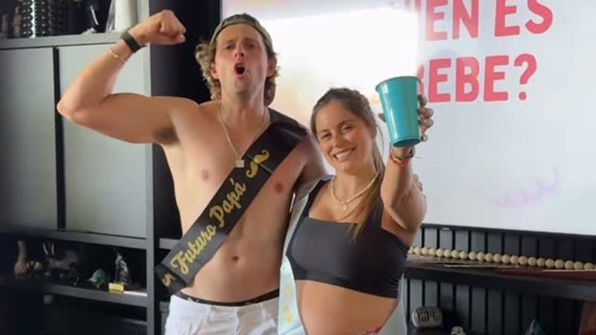La imagen de la pareja de Joaquín Méndez en su baby shower que generó polémica en redes: hubo una impensada invitada