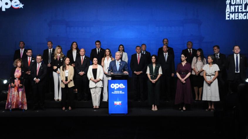 Los entretelones de la reunión a puertas cerradas de los futuros ministros con Kast