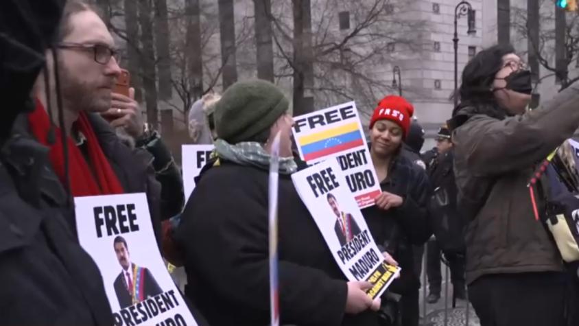 Del "Free Maduro" a "esta gente no es venezolana": Tensos momentos se registraron afuera de Corte Federal de Nueva York