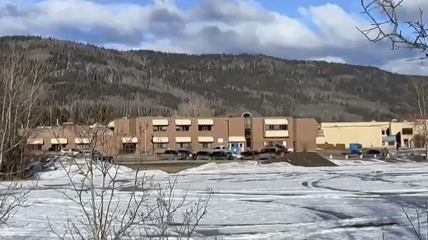 Tragedia en Canadá: Tiroteo en escuela y residencia deja nueve personas muertas