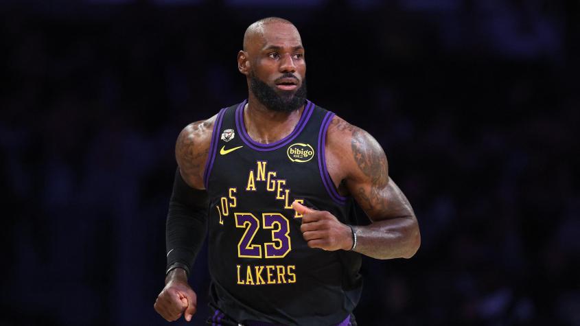 Superó a Kareem Abdul-Jabbar: LeBron James consigue récord de canastas anotadas en la NBA